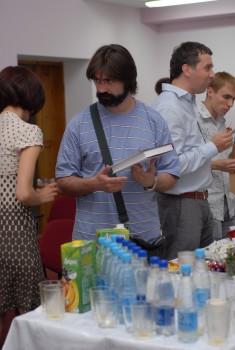 2011.07.14 Презентація в Клубі найбільшої бізнес-бібліотеки в Західній Україні (1200 книг)