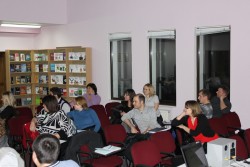 2011.12.15 Вистава-тренінг «Про золотого зайця»