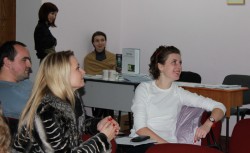 2011.12.15 Вистава-тренінг «Про золотого зайця»
