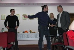 2011.12.15 Вистава-тренінг «Про золотого зайця»